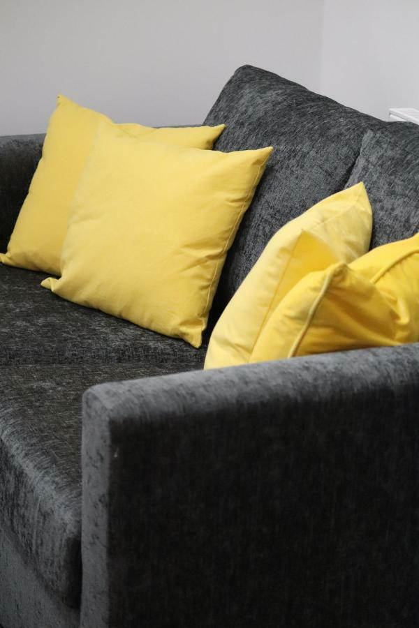 Halifax House, Studio Apartment 209 Buitenkant foto